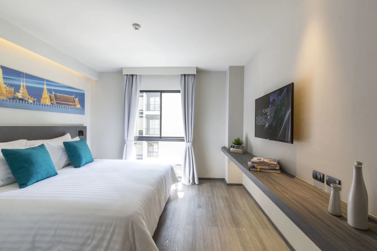 Cross Vibe Bangkok Sukhumvit Hotel