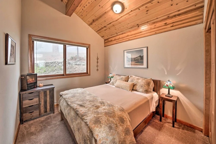 2 Bedrooms Cottage