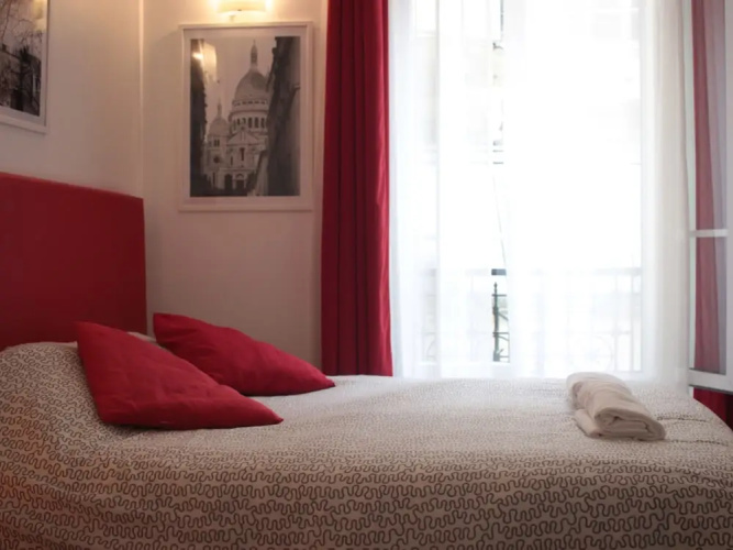 Montmartre Apartments