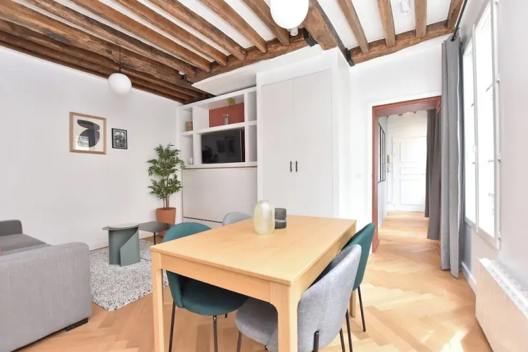 Authentic Apartment - 1br/4p - Marais/republique