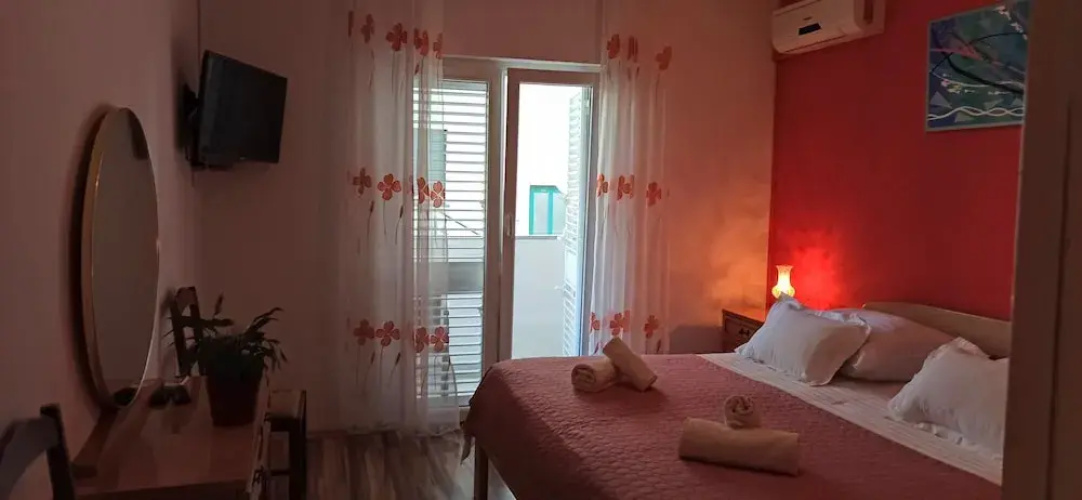 Apartments Desa Petric