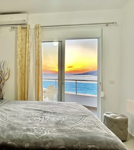 Standard Quadruple room with balcony and with sea view