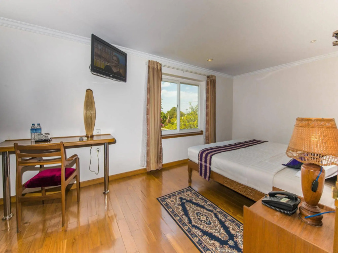Thurizza Hotel