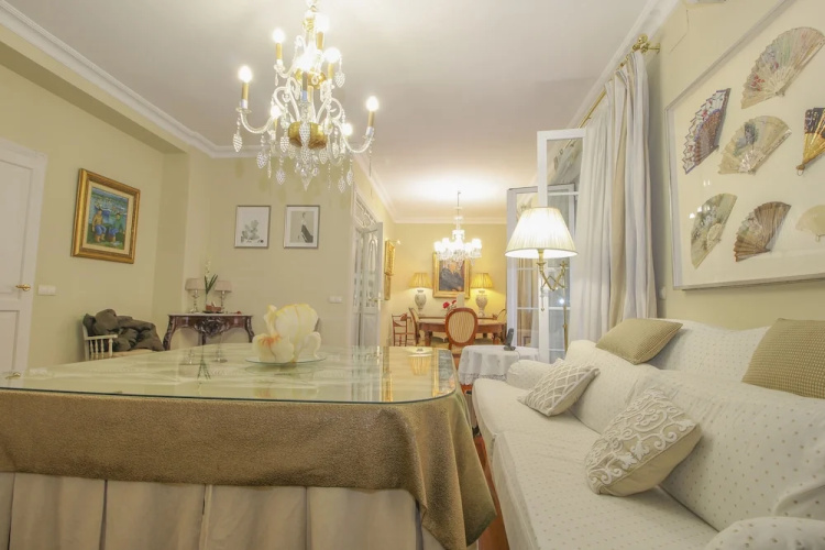 Deluxe Apartment La feria