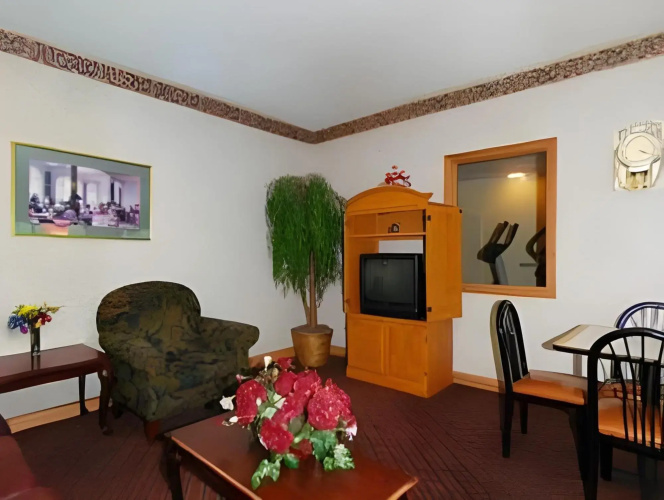 Comfort Inn & Suites