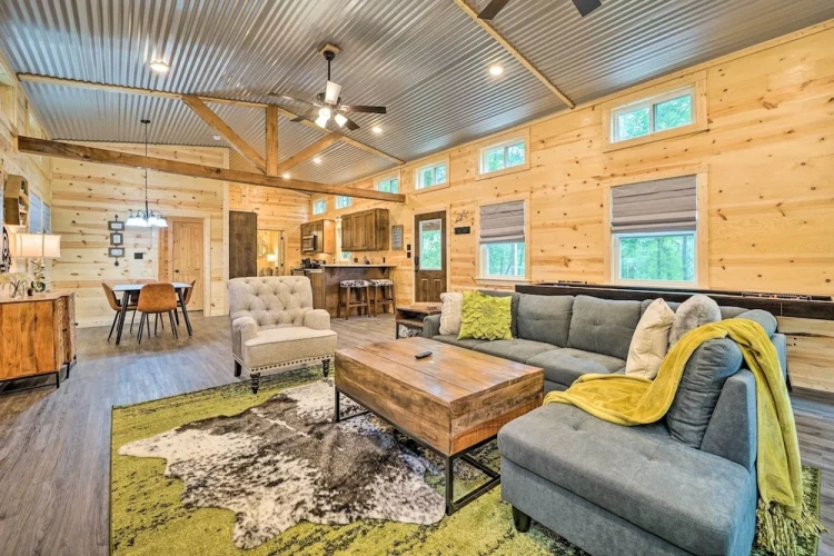 4 Bedrooms Cottage