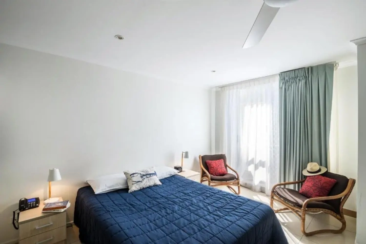 Economy Double Basement room