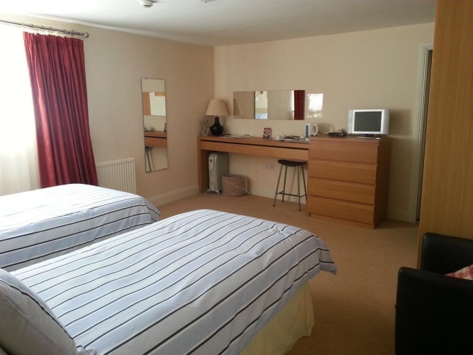 Superior Twin room