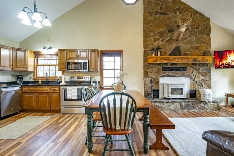 Sam`s Cabin