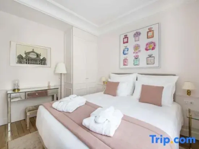 2 Bedrooms Prestige Double Apartment