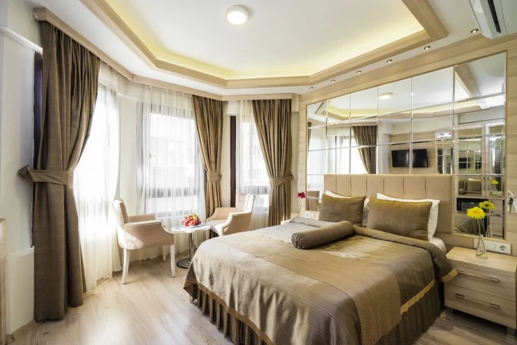 Economy room