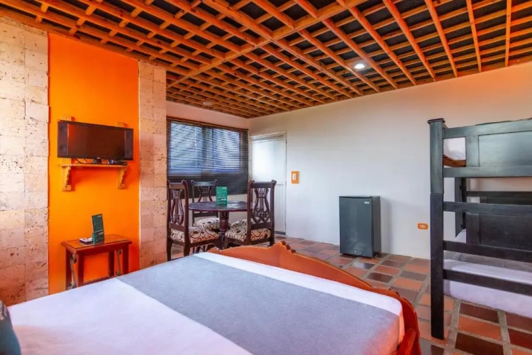 Deluxe Quadruple room