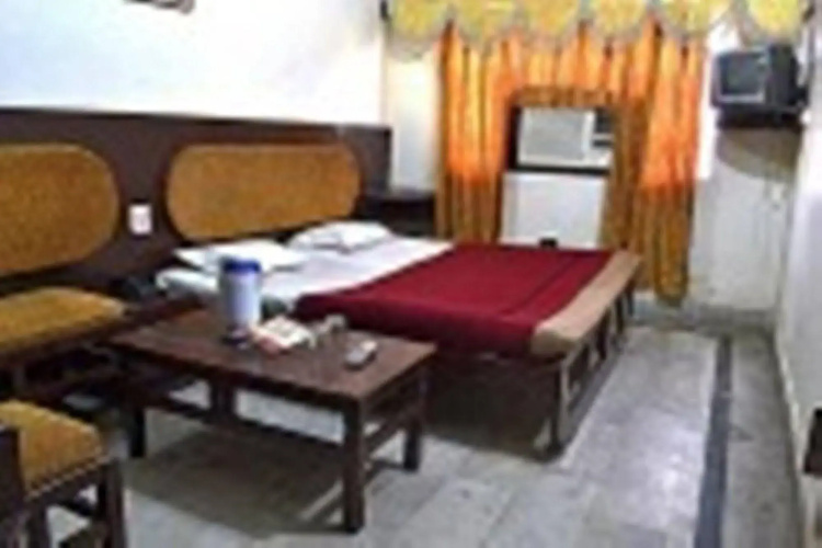 Hotel Aditya Palace
