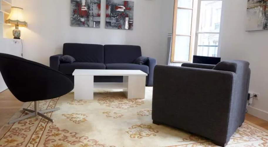 Apartment Poncelet