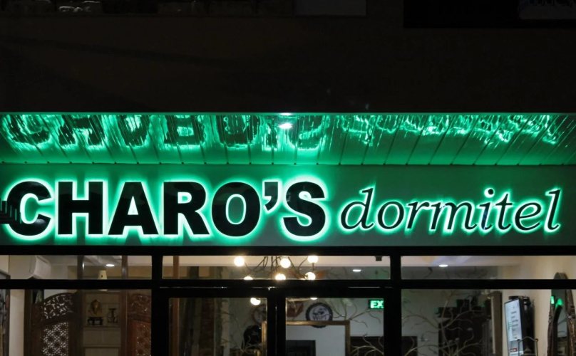 Charo's Dormitel