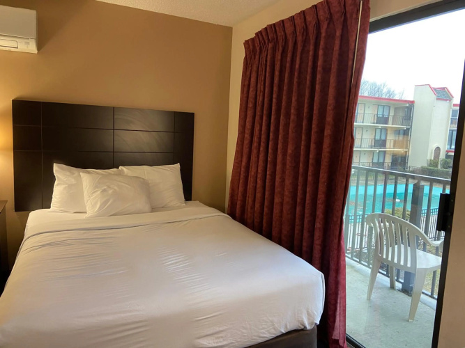 Econo Lodge Inn & Suites Resort - Rehoboth Beach photo 6