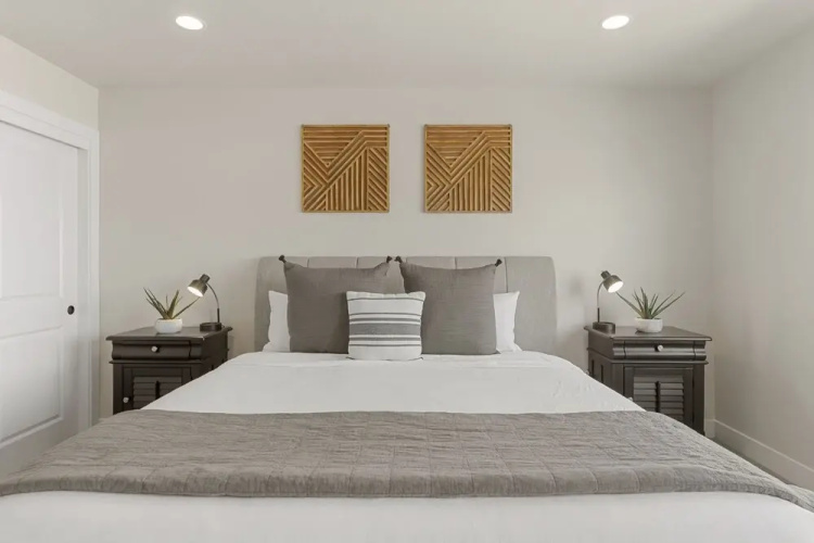 The Splash Yard 5 Bedroom Home