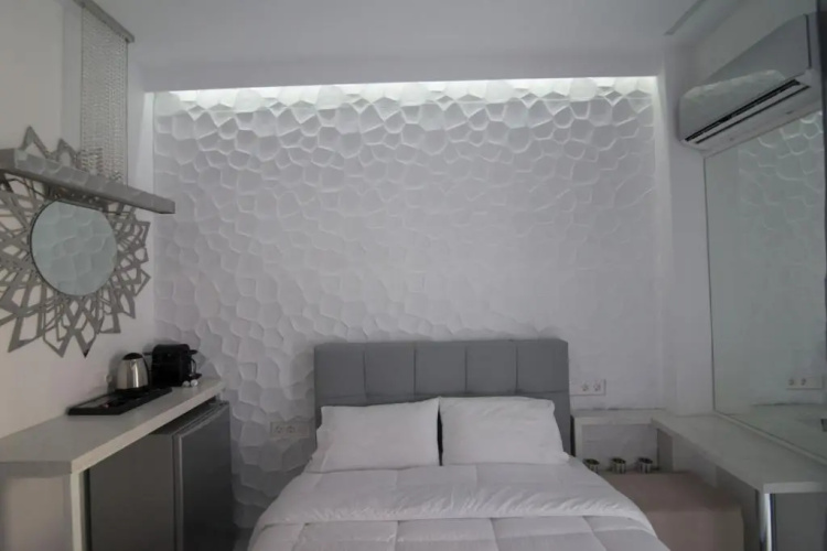 Petite Palace Aristotelous 3