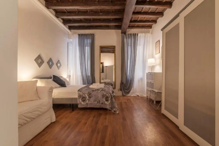 Fori Imperiali Elegant Apartment