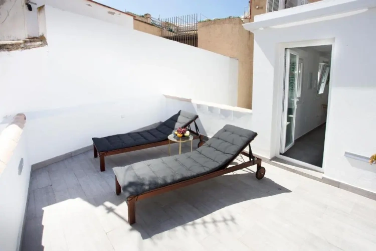 1 Bedroom Double Apartment
