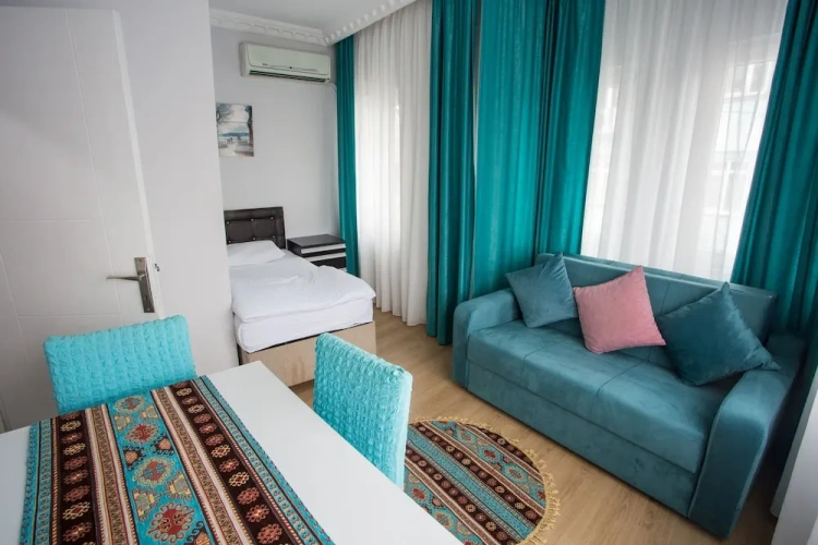 1 Bedroom Family Apartment with city view