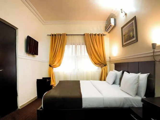 Gullivers Hotel