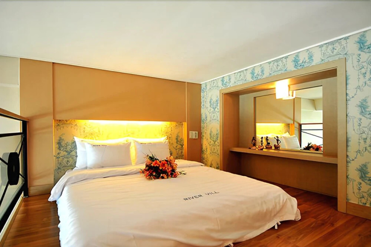 Gapyeong Riverville Pension