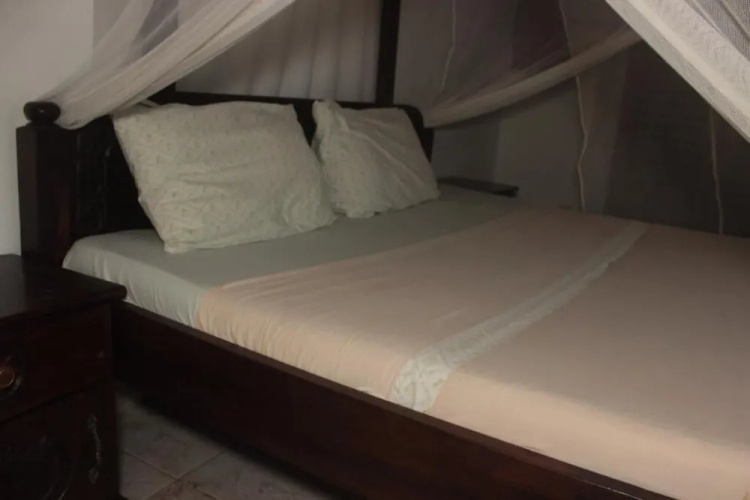 Travellers Paradise Diani - Hostel - Diani Beach