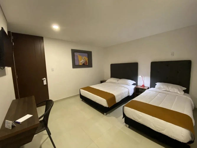 Standard Triple room