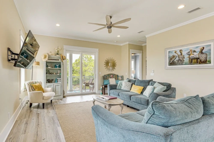 3 Bedrooms Cottage