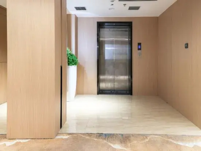 Aifei Hotel (Ankang Railway Station High-tech Development Zone)