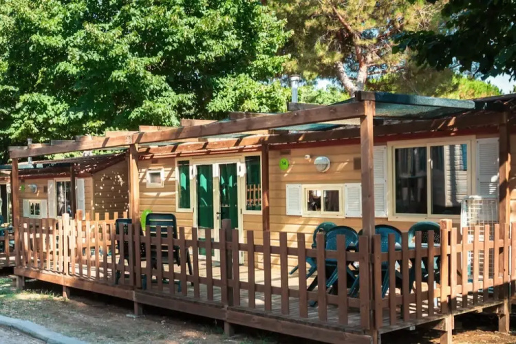 hu Firenze Certosa camping in town