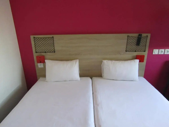 hotelF1 Cergy