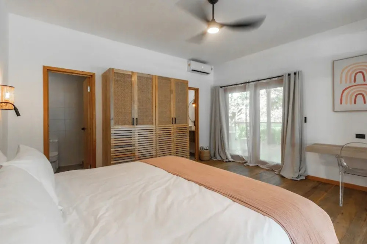 S Boutique Hotel