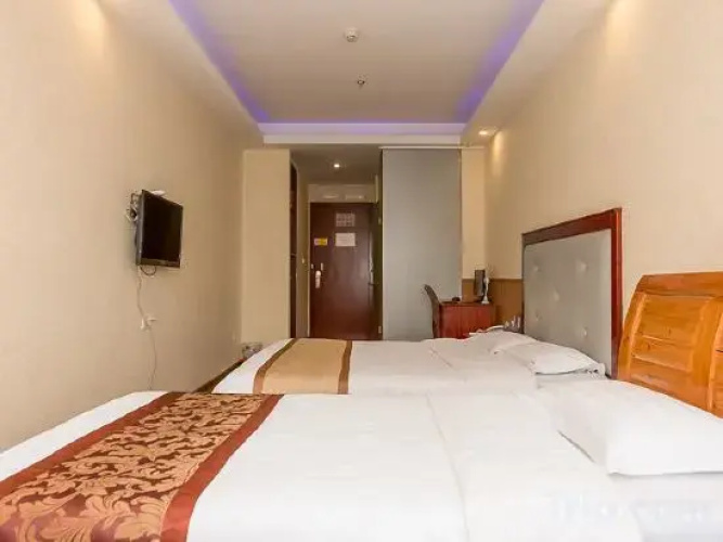 998 Business Hotel