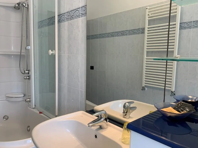 1 Bedroom Apartment with balcony