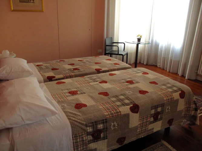 B&B Elio's Place