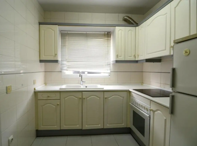2 Bedrooms Cottage