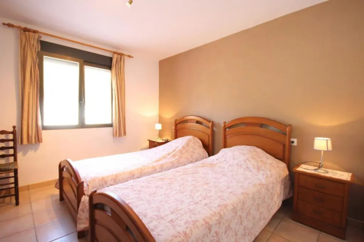 Villa Emp 0914