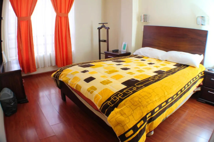 Hotel Santa Isabel II