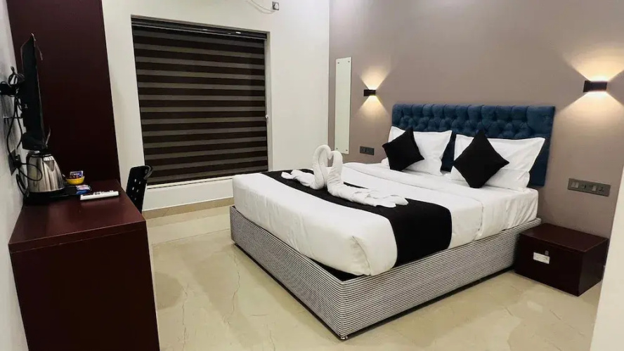 The Lotaz Hotel