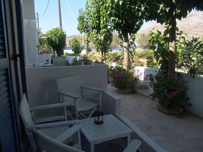 Avlomonas Beach