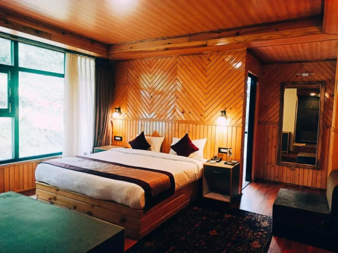 Rufina Apple Valley Inn