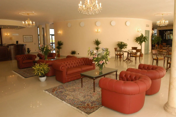 Pilgrim's Hotel
