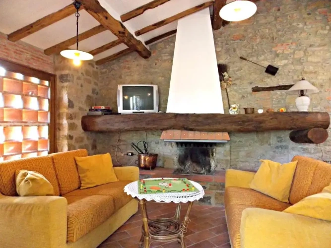 2 Bedrooms Cottage