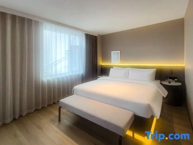 Standard Double Suite