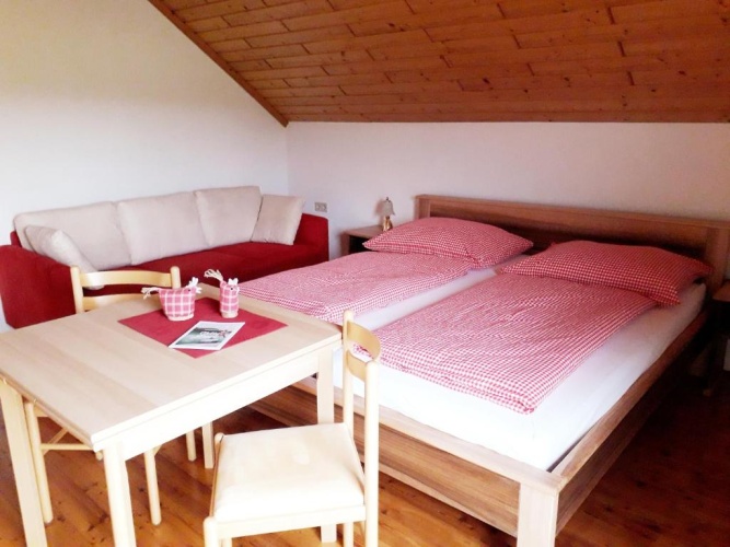 2 Bedrooms Apartment with balcony and with view