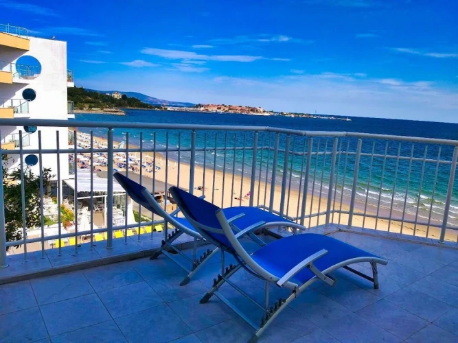1 Bedroom Family Apartment with balcony and with sea view