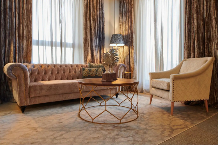 Ansares Hotel