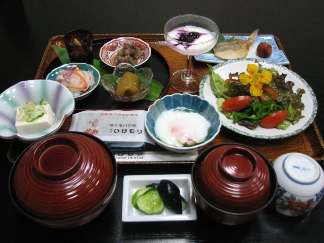 Minshuku Ikemori